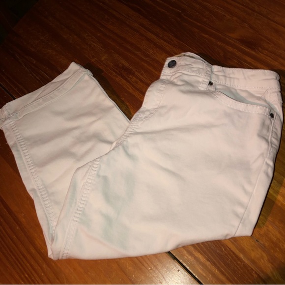 Earl Jeans Jeans Earl Jeans White Cropped Jeans 4 Poshmark